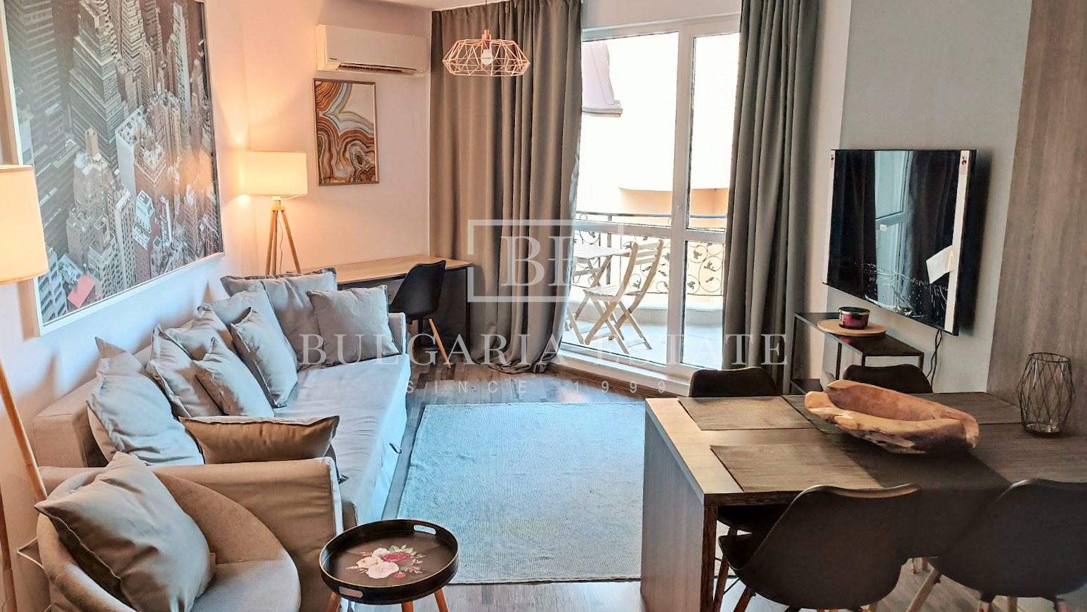 Двустаен апартамент - Бриз - 0