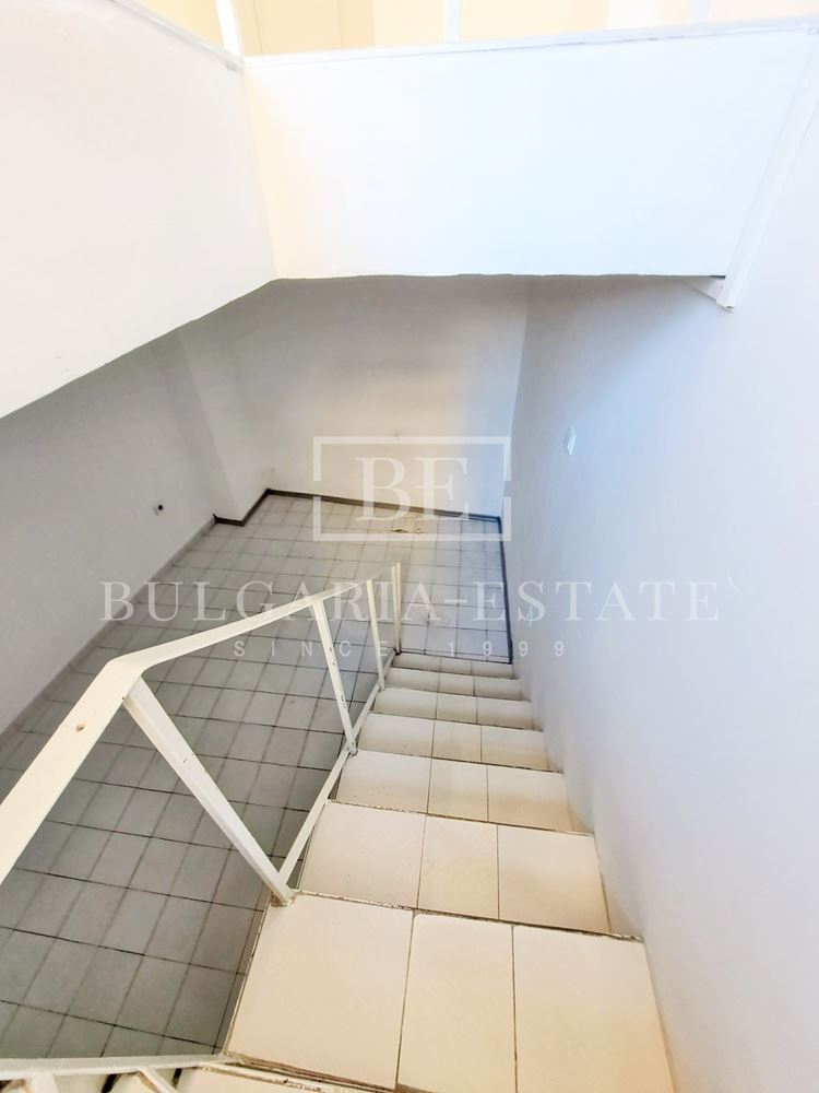 Офис - Опера - 0