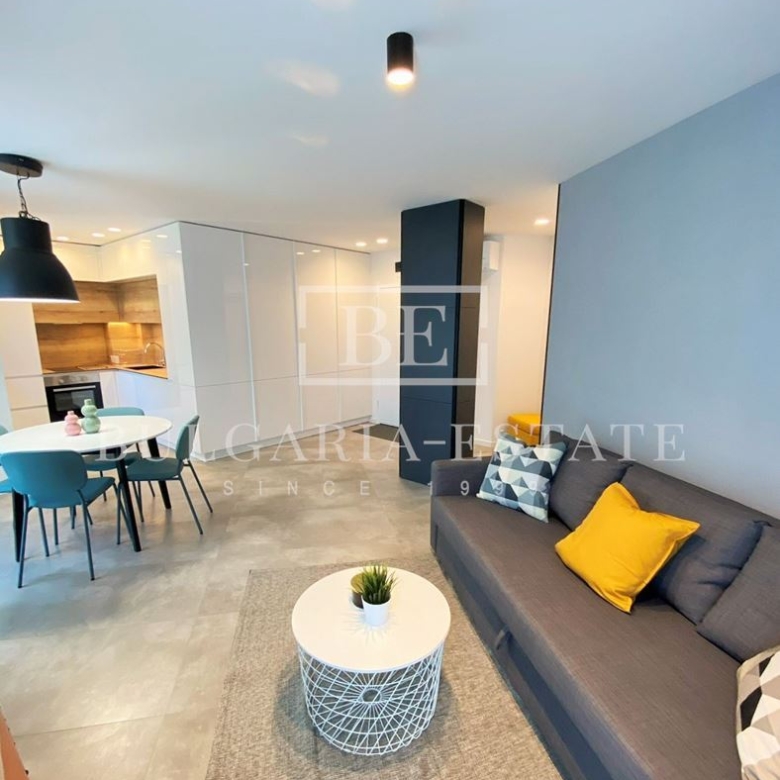 Ein Schlafzimmer - 60q.m, Zentrum, mit Tiefgaragenplatz - 0