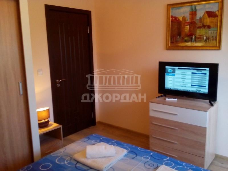 2-комнатная - кв. -Лаврентий - 0