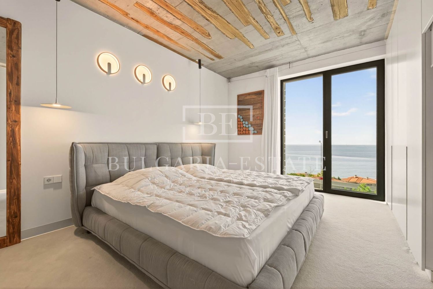 ✨ Двустаен Апартамент BEAUTY под наем – дизайнерски лукс в „Умната сграда“, Варна 🌊 - 0