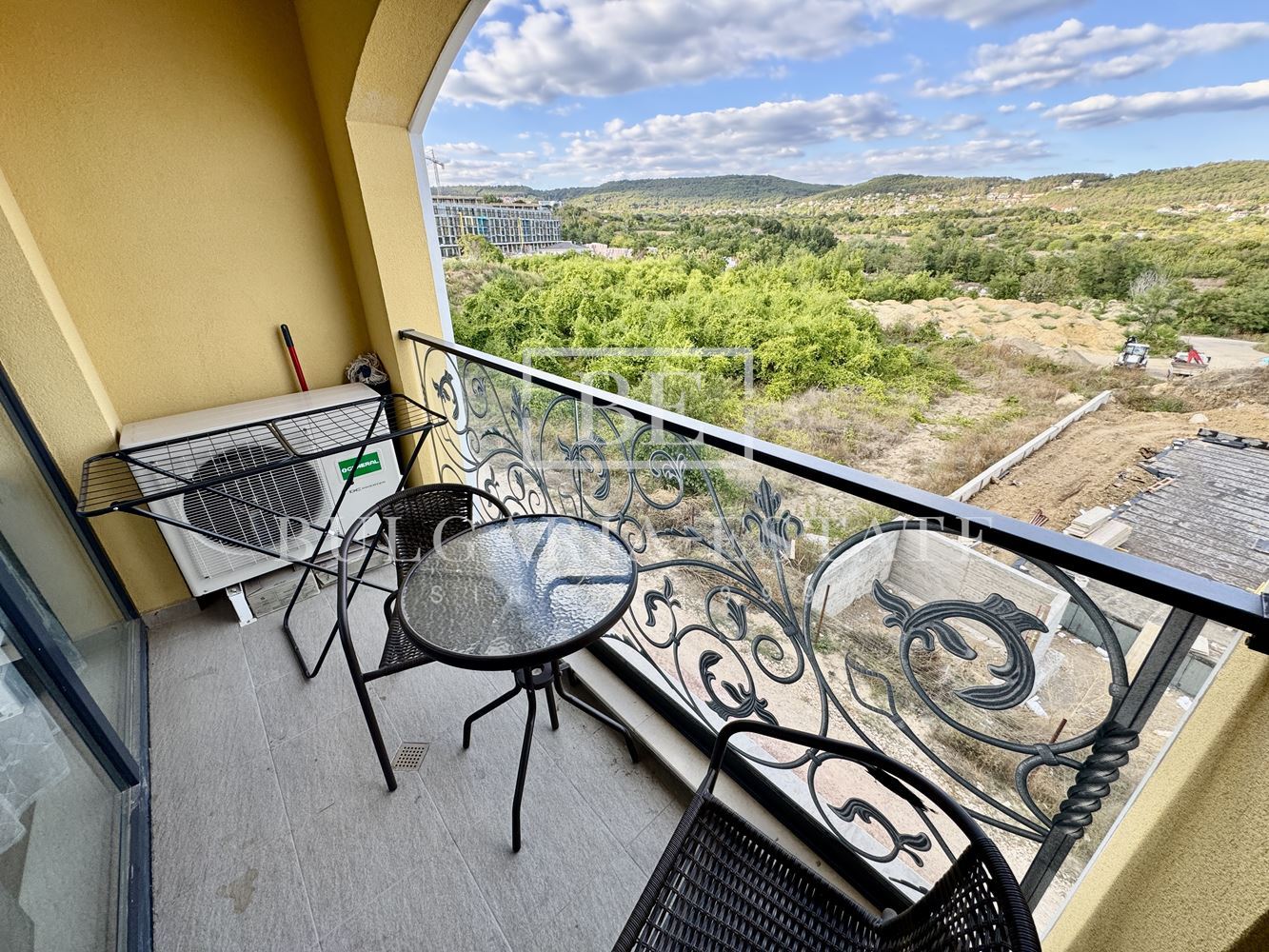 One bedroom apartment 63 sq.m. in Bela Vita - cosiness and comfort on the 4th floor! - 0