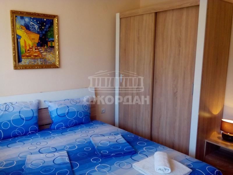 2-комнатная - кв. -Лаврентий - 0