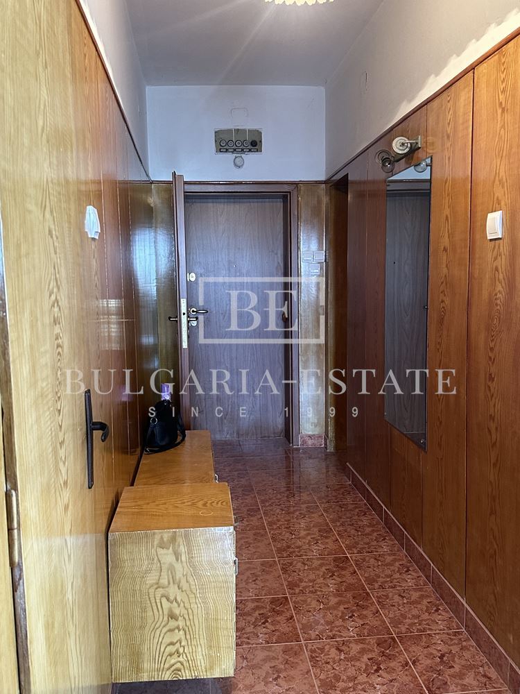 Просторен 4-стаен апартамент в района на Нептун, гр. Варна – 90 кв.м - 0