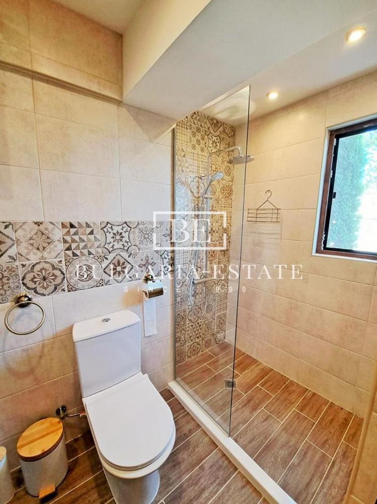 Тристаен апартамент - м-т Св. Никола - 0