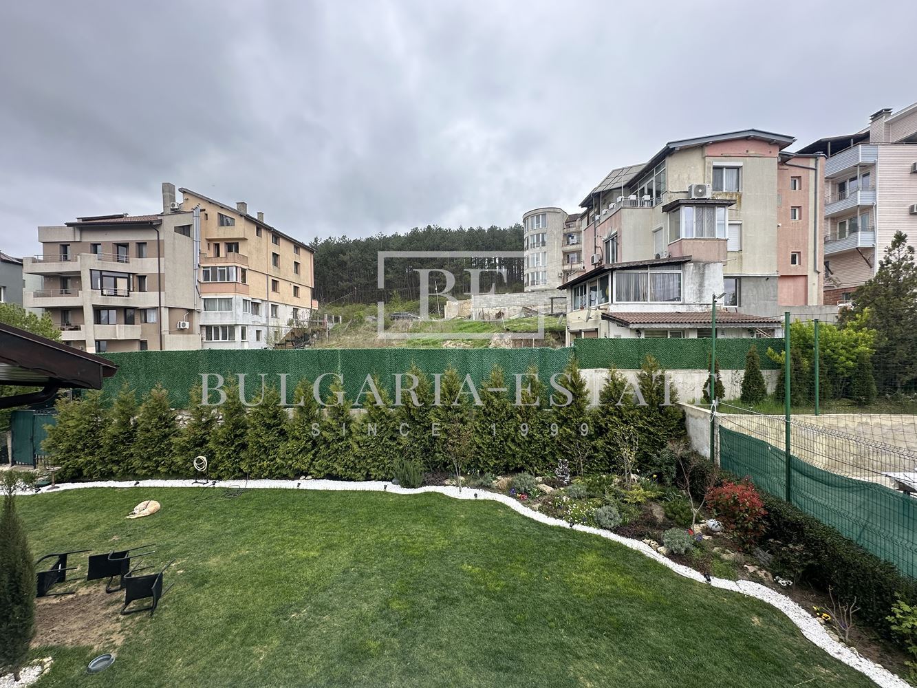 Луксозен двустаен в затворен комплекс-Виница - 0