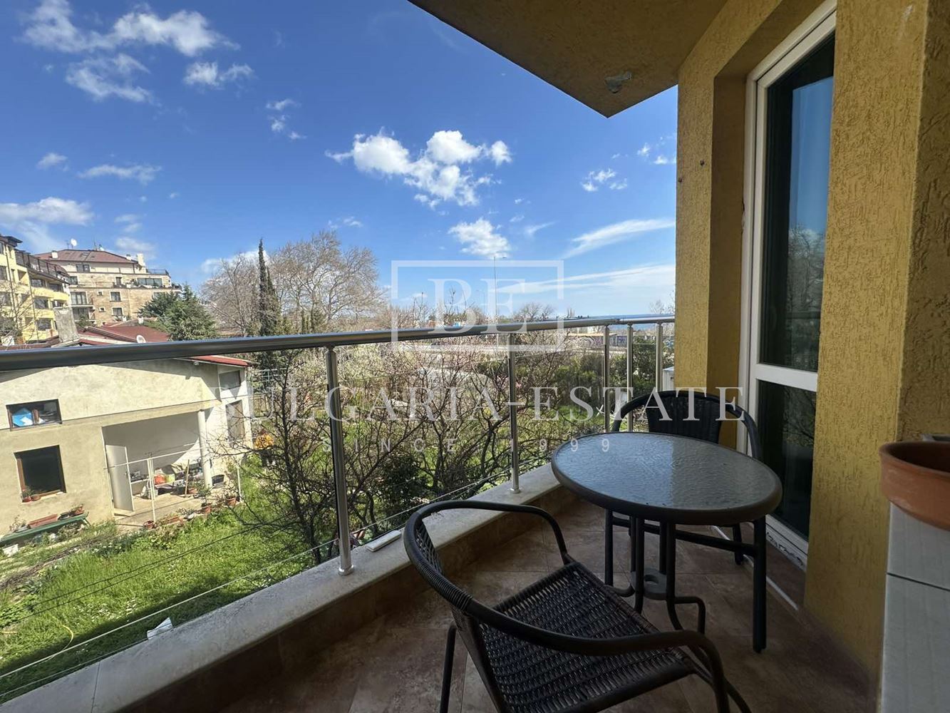 🌊 Двустаен апартамент с МОРСКА ГЛЕДКА под наем в кв. Бриз – живей до морето! - 0