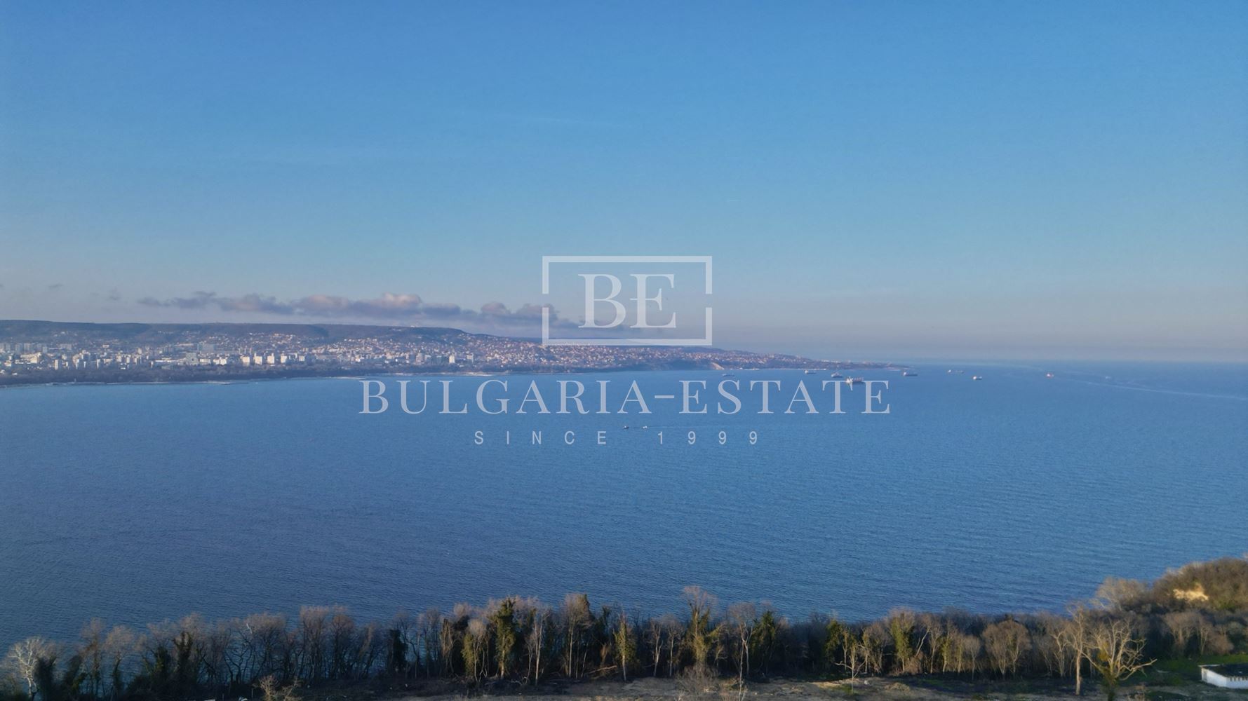 🏡 Просторен мезонет на две нива в бутикова сграда с луксозно излъчване ✨ - 0