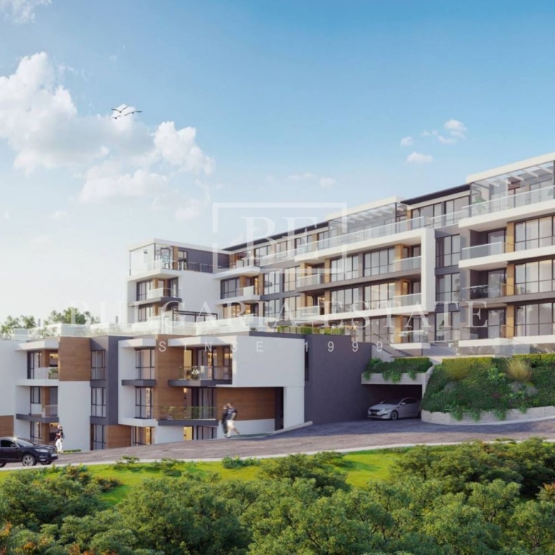 Тристайни пред Акт 16-изцяло южни, с морска гледка-Виница - 0