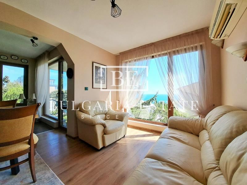 Тристаен апартамент - м-т Св. Никола - 0