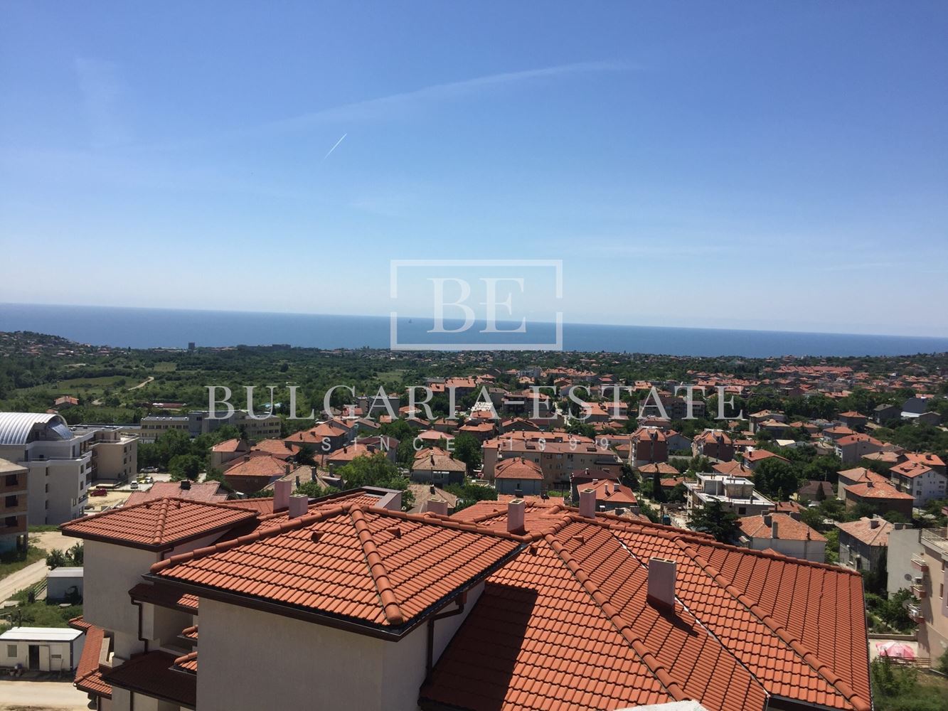 Тристайни пред Акт 16-изцяло южни, с морска гледка-Виница - 0