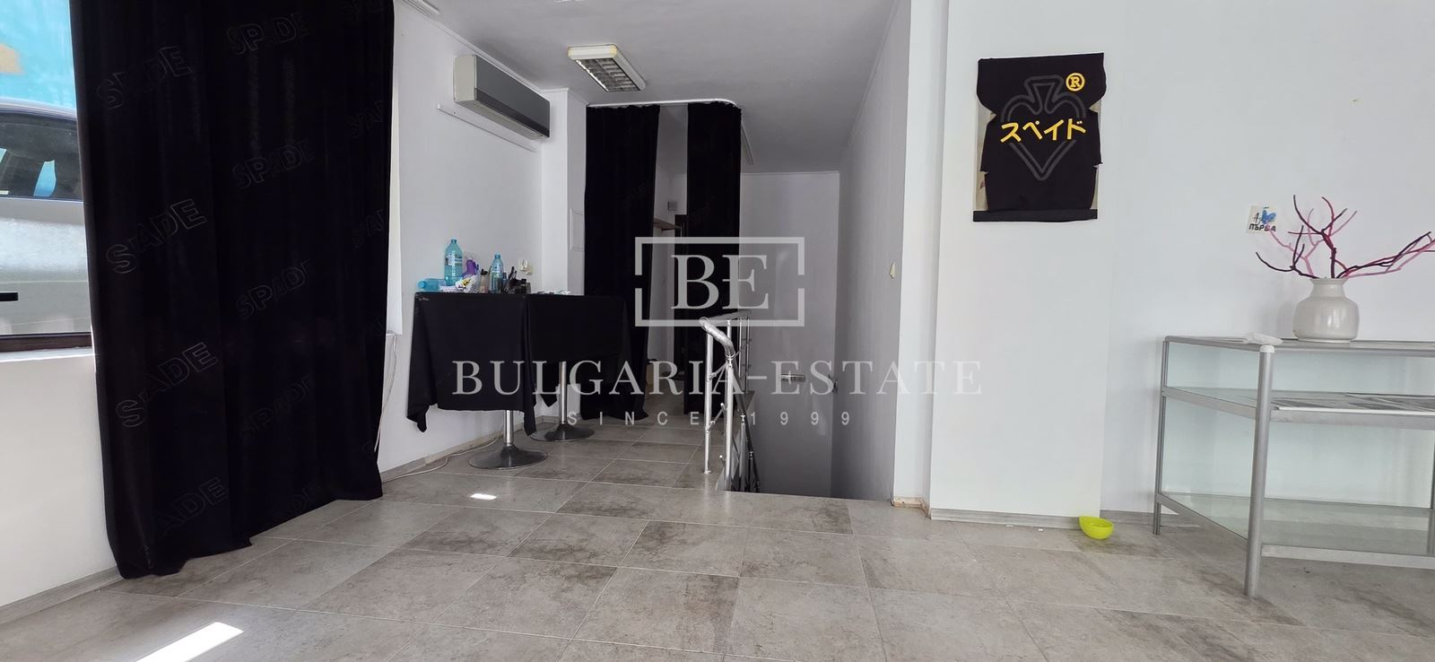 Помещение под наем в идеален център - 0