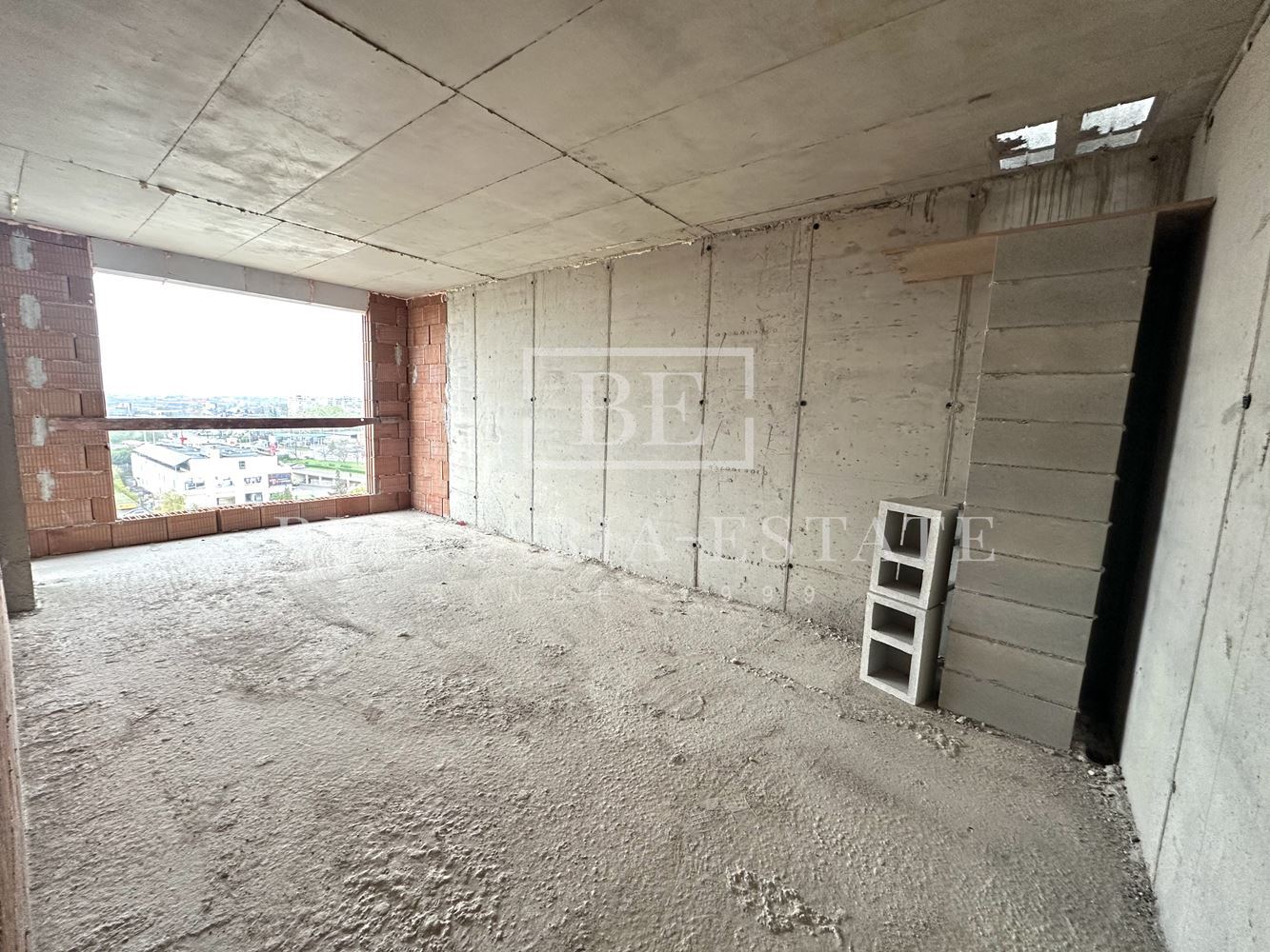 Двустаен апартамент пред АКТ 14 с панорамна гледка - 0