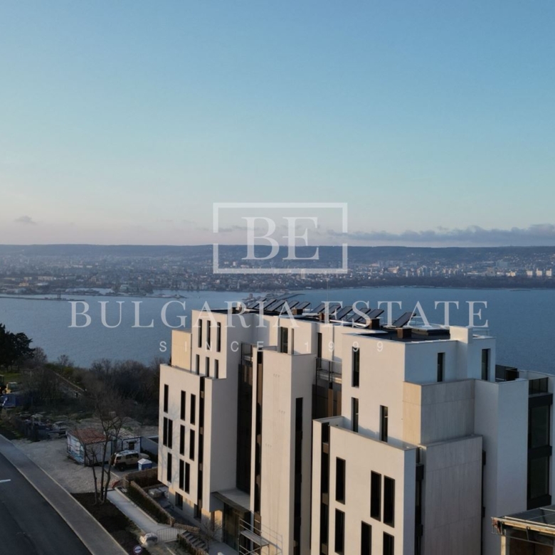 Ексклузивна оферта от Bulgaria Estate – 3-стаен апартамент с веранда и нескриваема морска панорама, кв. Галата - 0