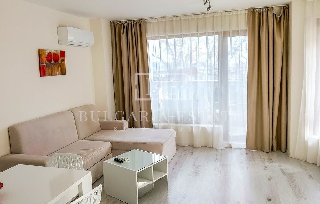 Луксозен тристаен апартамент с морска панорама на първа линия – Varna South Bay Residence - 0
