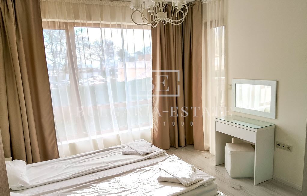 Луксозен тристаен апартамент с морска панорама на първа линия – Varna South Bay Residence - 0