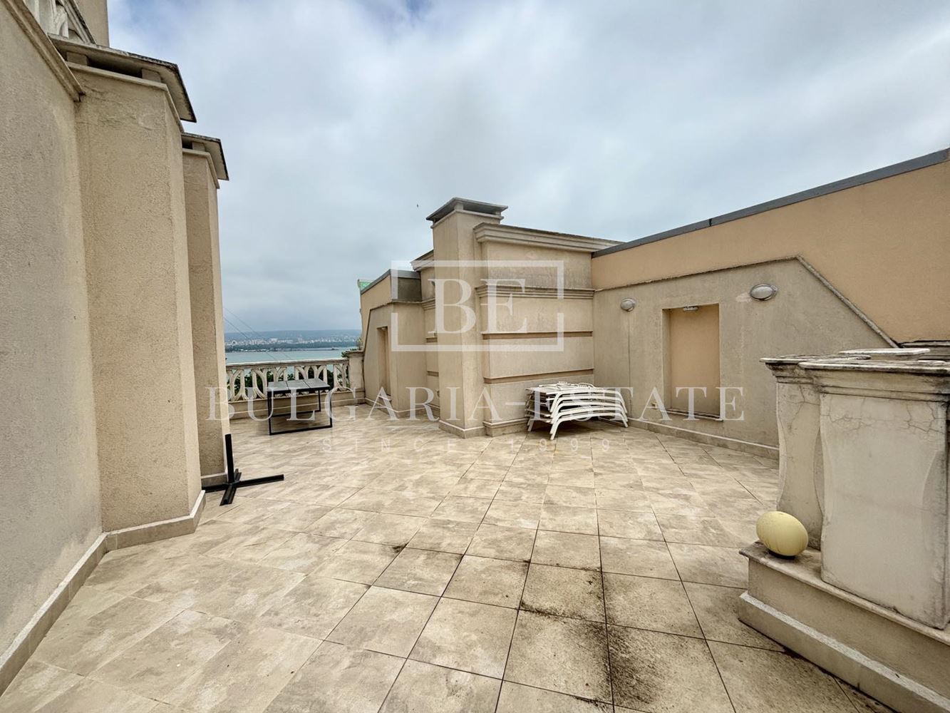 🌊 Луксозен пентхаус с панорамна морска гледка в South Bay Residence, Варна - 0