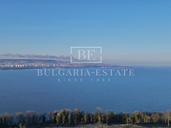 Ексклузивна оферта от Bulgaria Estate – 3-стаен апартамент с веранда и нескриваема морска панорама, кв. Галата АКТ 16 - 0