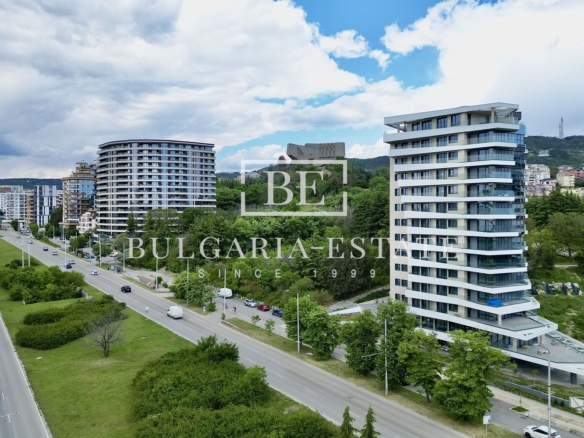 Luxury two-bedroom apartment with unobstructed sea panorama in Kv. Breeze, next to the „Flags" - 0