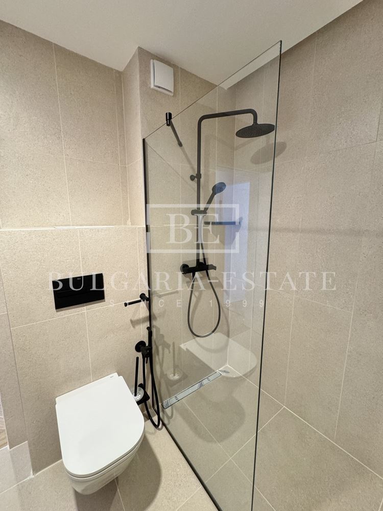 Luxury two-bedroom apartment with unobstructed sea panorama in Kv. Breeze, next to the „Flags" - 0