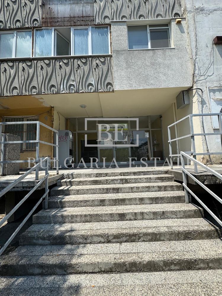 Двустаен апартамент-кв. Младост - 0