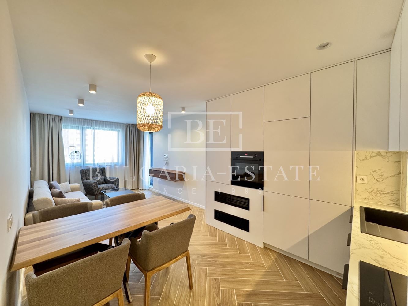 Luxury two-bedroom apartment with unobstructed sea panorama in Kv. Breeze, next to the „Flags" - 0