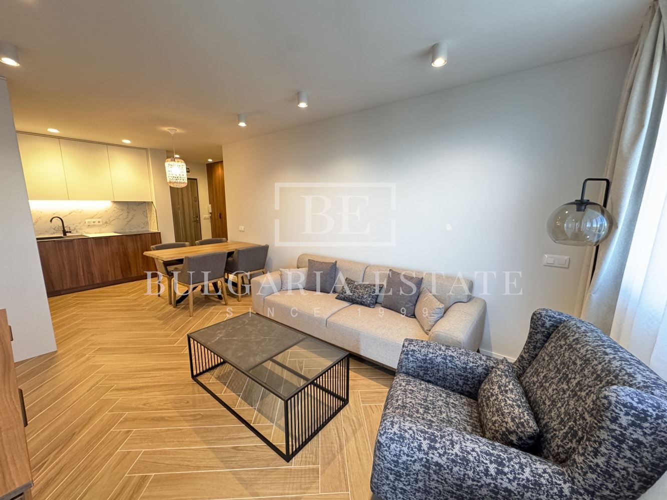Luxury two-bedroom apartment with unobstructed sea panorama in Kv. Breeze, next to the „Flags" - 0