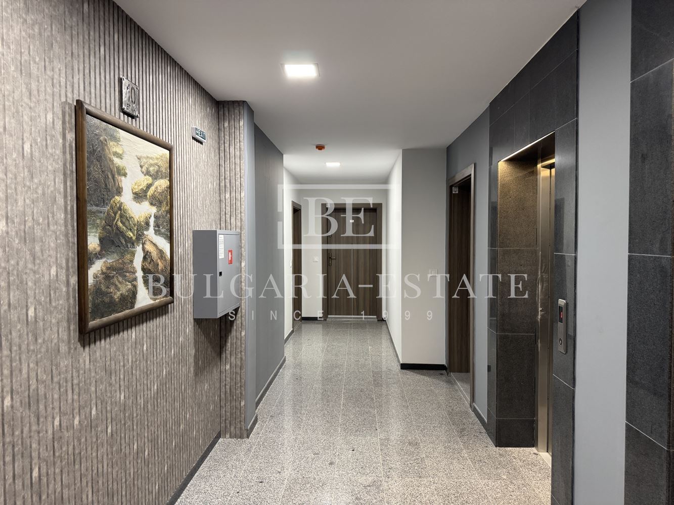 Luxury two-bedroom apartment with unobstructed sea panorama in Kv. Breeze, next to the „Flags" - 0