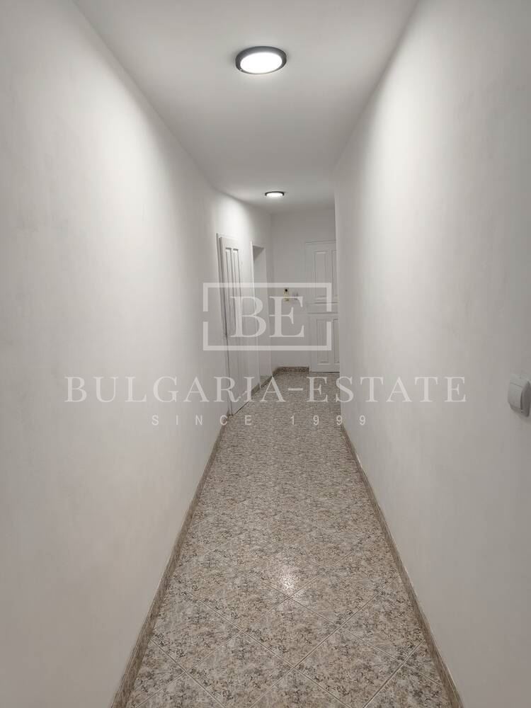 3-стаен - Варна, Окръжна болница - 0