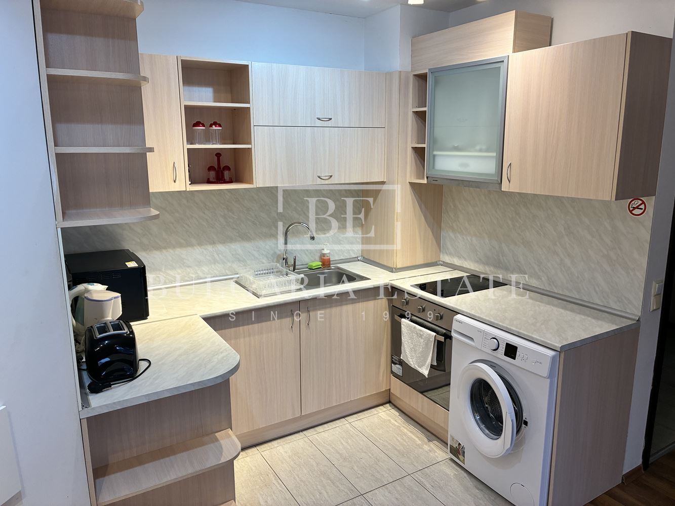 Stylish one-bedroom apartment on the first line in Byala - 0