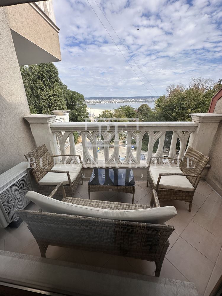 🌊 Луксозен пентхаус с панорамна морска гледка в South Bay Residence, Варна - 0