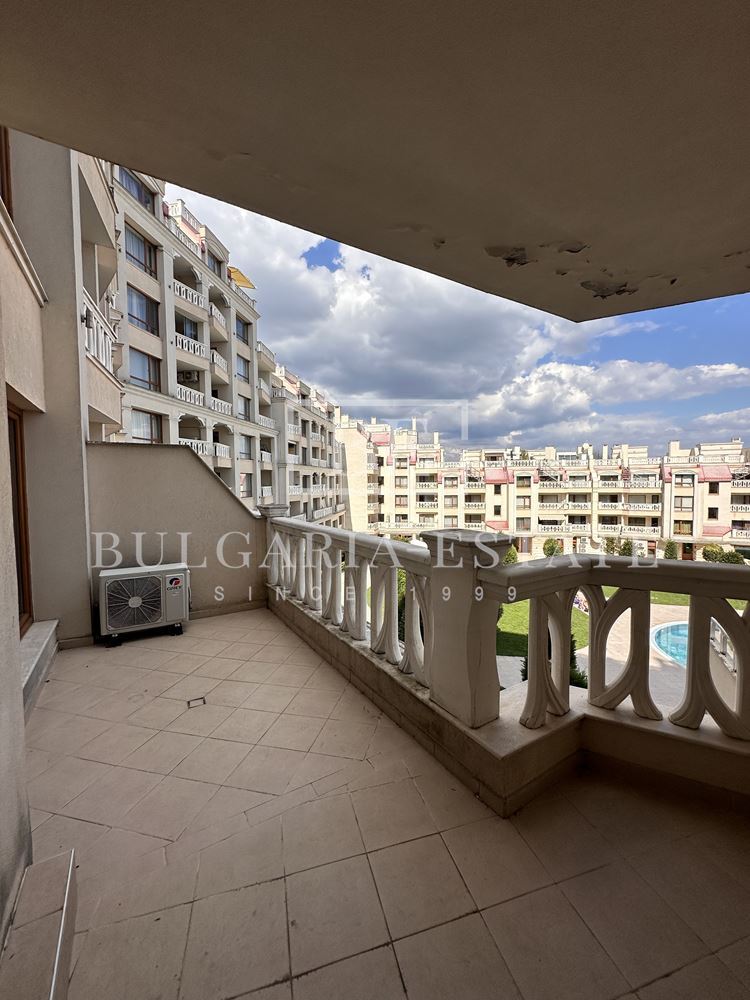 🏖️ Spacious one-bedroom flat with a huge terrace and a parking space at South Bay Residence, Asparuhovo – Varna. - 0