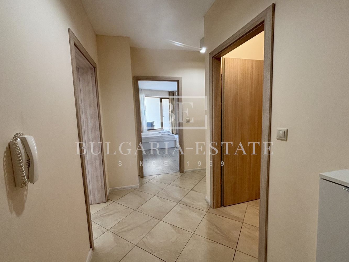 🏖️ Spacious one-bedroom flat with a huge terrace and a parking space at South Bay Residence, Asparuhovo – Varna. - 0