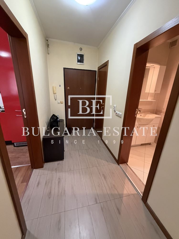 Обзаведен двустаен апартамент с паркомясто във Варна, кв. Трошево - 0