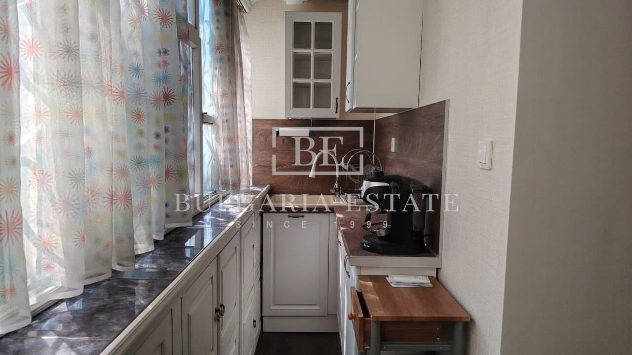 Обзаведен 3-стаен апартамент под наем в района на Гранд Мол Варна - 0