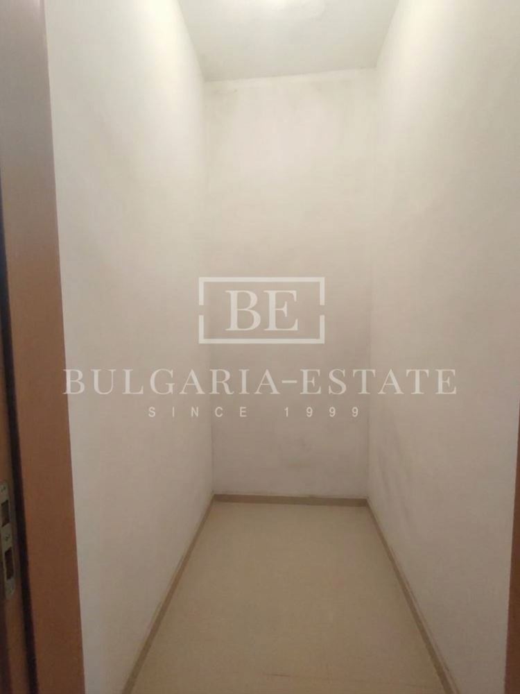 Обзаведен 2-стаен апартамент под наем във Варна, Окръжна болница - 440 € на месец - 0